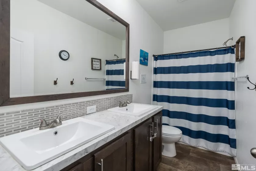 14430 Hope, Reno, Nevada 89508, 4 Bedrooms Bedrooms, ,2 BathroomsBathrooms,Residential,Residential,Hope,250002609