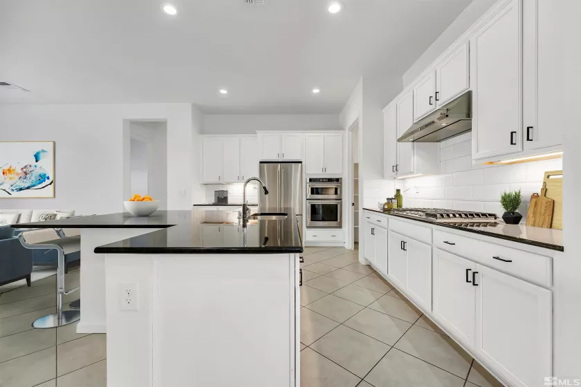 9405 BALDACCI, Reno, Nevada 89521, 5 Bedrooms Bedrooms, ,5 BathroomsBathrooms,Residential,Residential,BALDACCI,240012507