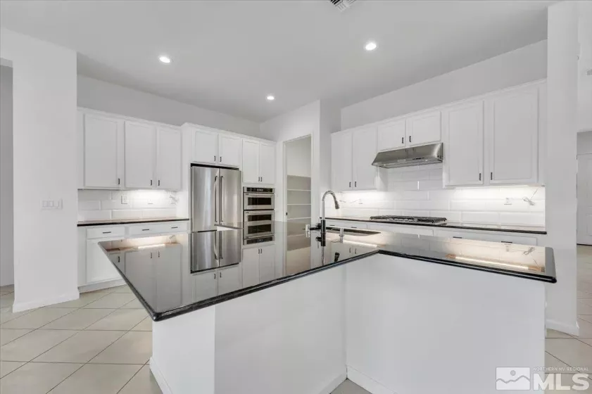 9405 BALDACCI, Reno, Nevada 89521, 5 Bedrooms Bedrooms, ,5 BathroomsBathrooms,Residential,Residential,BALDACCI,240012507