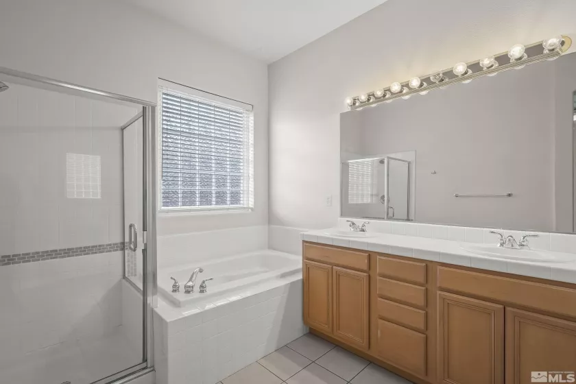 3492 Long, Minden, Nevada 89423, 3 Bedrooms Bedrooms, ,3 BathroomsBathrooms,Residential,Residential,Long,250000211
