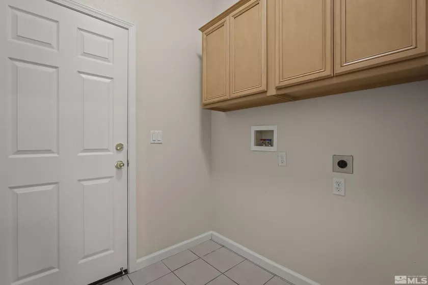 3492 Long, Minden, Nevada 89423, 3 Bedrooms Bedrooms, ,3 BathroomsBathrooms,Residential,Residential,Long,250000211