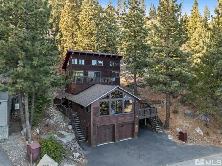 435 Amagosa, Crystal Bay, Nevada 89402, 3 Bedrooms Bedrooms, ,3 BathroomsBathrooms,Residential,Residential,Amagosa,250003318