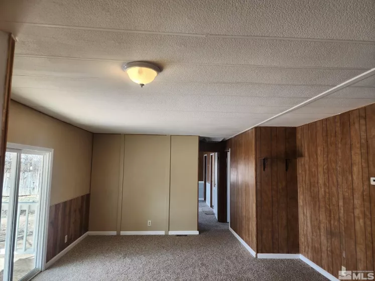 5742 Yukon, Sun Valley, Nevada 89433, 3 Bedrooms Bedrooms, ,2 BathroomsBathrooms,Residential,Residential,Yukon,250000155