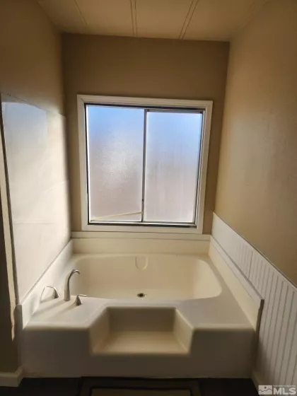 5742 Yukon, Sun Valley, Nevada 89433, 3 Bedrooms Bedrooms, ,2 BathroomsBathrooms,Residential,Residential,Yukon,250000155