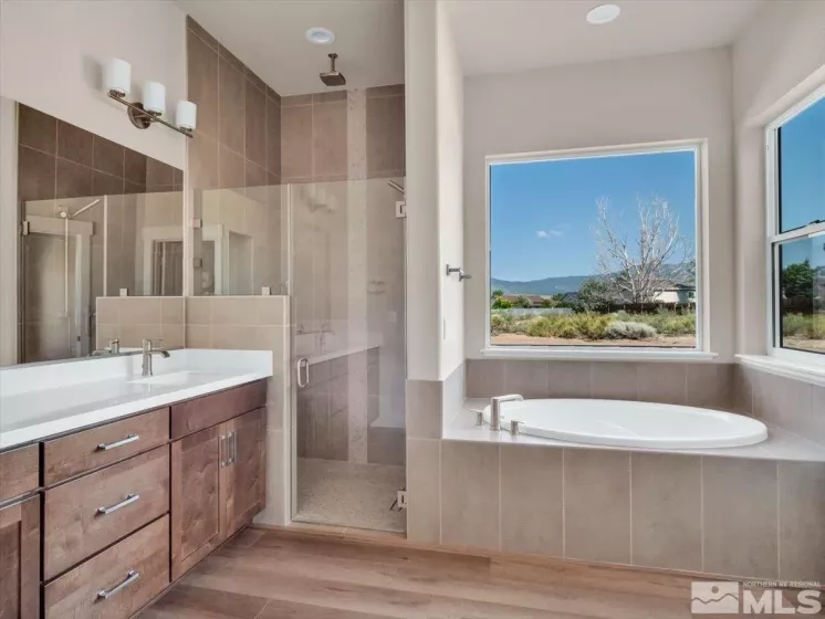 6853 Eagle Wing, Sparks, Nevada 89436, 4 Bedrooms Bedrooms, ,4 BathroomsBathrooms,Residential,Residential,Eagle Wing,240014398