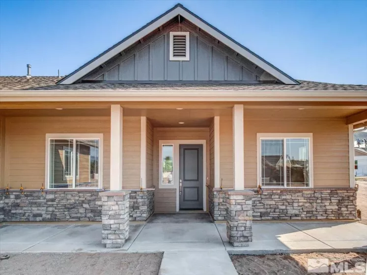 6853 Eagle Wing, Sparks, Nevada 89436, 4 Bedrooms Bedrooms, ,4 BathroomsBathrooms,Residential,Residential,Eagle Wing,240014398