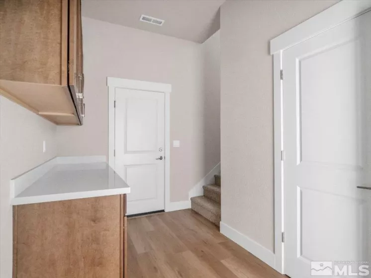 6853 Eagle Wing, Sparks, Nevada 89436, 4 Bedrooms Bedrooms, ,4 BathroomsBathrooms,Residential,Residential,Eagle Wing,240014398