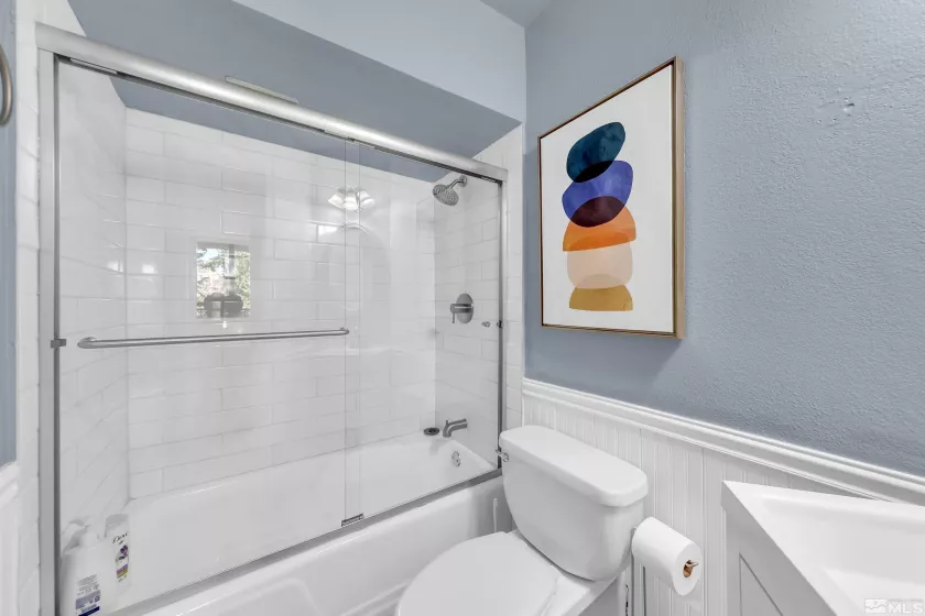 280 Island, Reno, Nevada 89501, 2 Bedrooms Bedrooms, ,2 BathroomsBathrooms,Residential,Residential,Island,240013781
