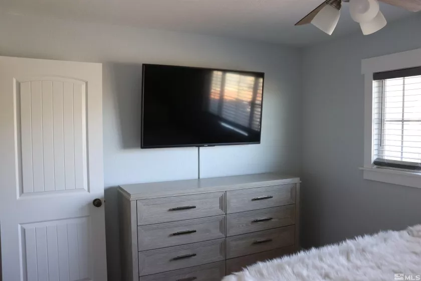 255 Ash, Hawthorne, Nevada 89415, 3 Bedrooms Bedrooms, ,2 BathroomsBathrooms,Residential,Residential,Ash,240013507