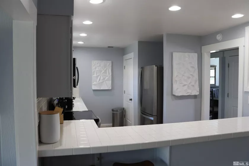 255 Ash, Hawthorne, Nevada 89415, 3 Bedrooms Bedrooms, ,2 BathroomsBathrooms,Residential,Residential,Ash,240013507