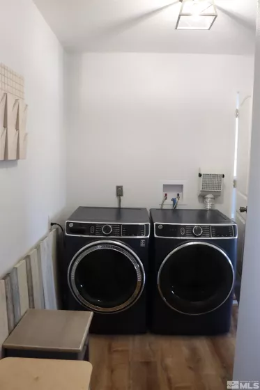 255 Ash, Hawthorne, Nevada 89415, 3 Bedrooms Bedrooms, ,2 BathroomsBathrooms,Residential,Residential,Ash,240013507