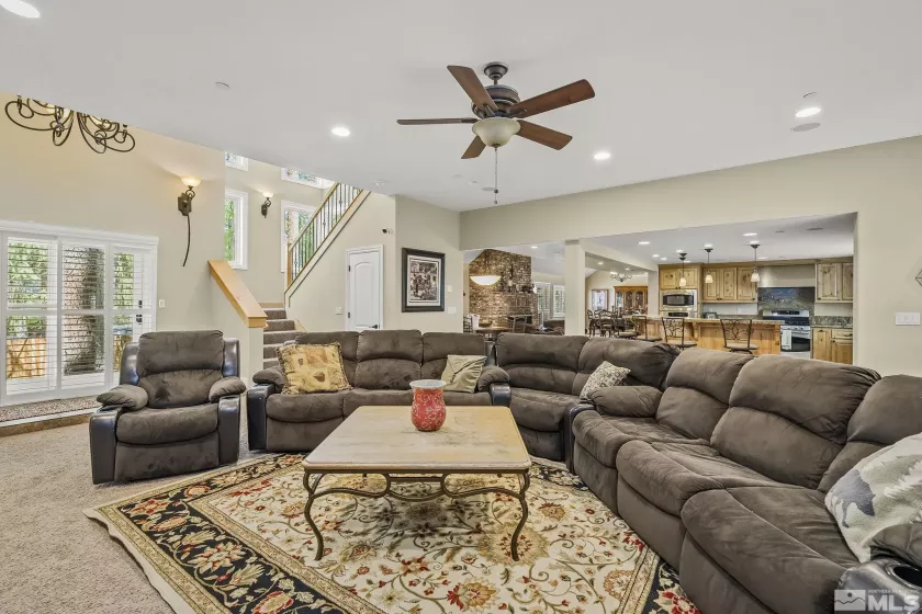 1030 Lynn, Zephyr Cove, Nevada 89448, 5 Bedrooms Bedrooms, ,6 BathroomsBathrooms,Residential,Residential,Lynn,240011361