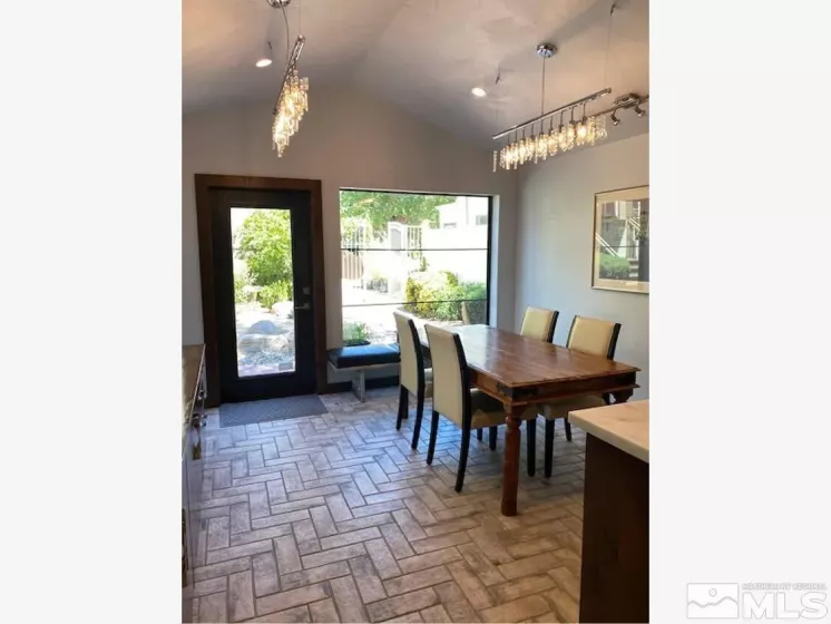 1645 D, Sparks, Nevada 89431, ,Commercial Sale,Residential,D,240010864