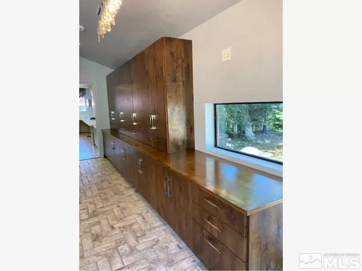 1645 D, Sparks, Nevada 89431, ,Commercial Sale,Residential,D,240010864