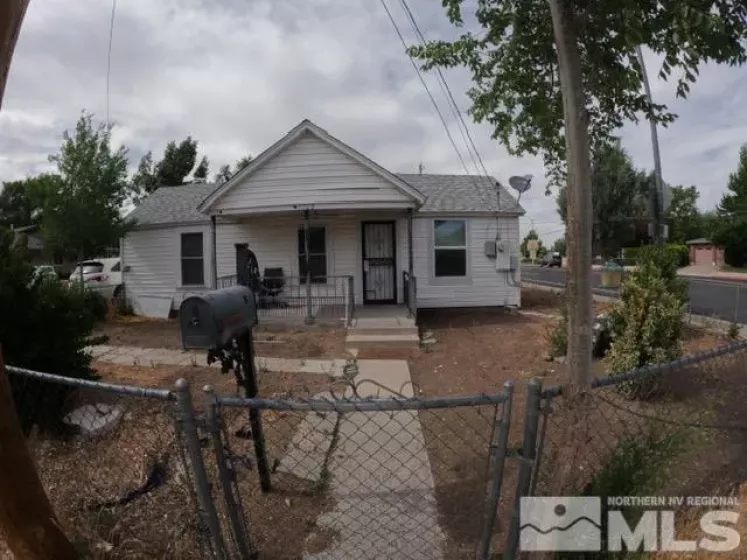 1001 Rock, Sparks, Nevada 89431, ,Commercial Sale,Residential,Rock,240009326