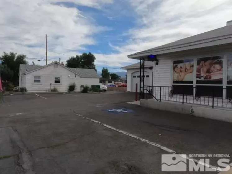 1001 Rock, Sparks, Nevada 89431, ,Commercial Sale,Residential,Rock,240009326