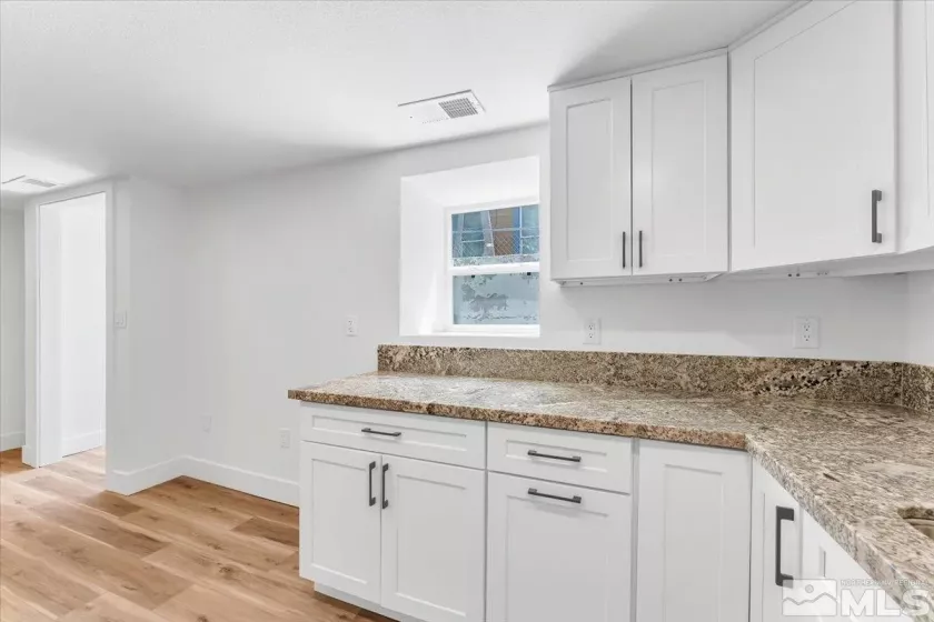 63 Park, Reno, Nevada 89502, ,Residential Income,Residential,Park,250005676