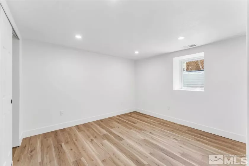 63 Park, Reno, Nevada 89502, ,Residential Income,Residential,Park,250005676