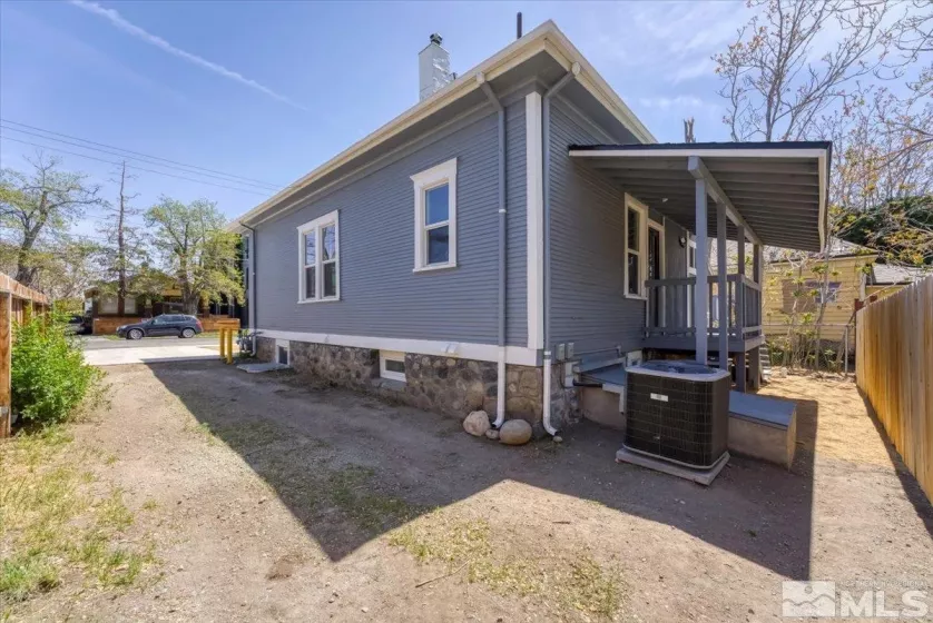 63 Park, Reno, Nevada 89502, ,Residential Income,Residential,Park,250005676