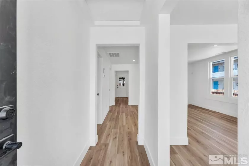 63 Park, Reno, Nevada 89502, ,Residential Income,Residential,Park,250005676
