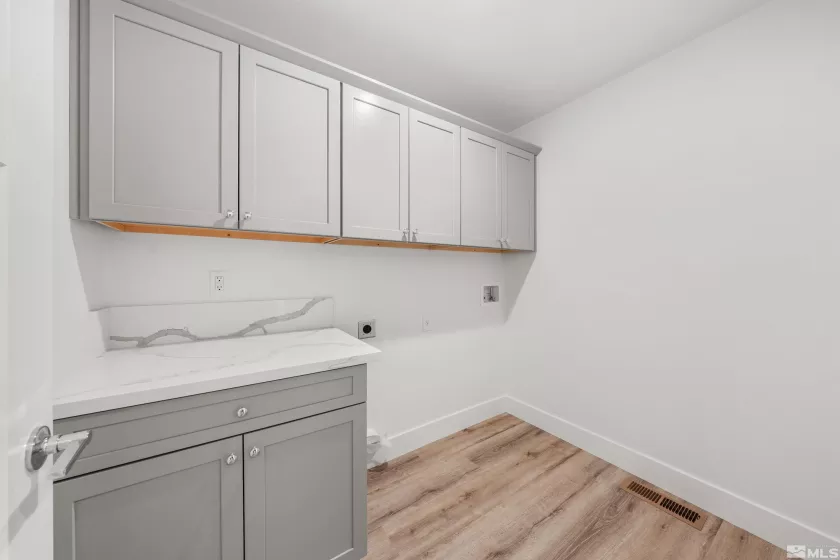 405 Yellow Brick, Battle Mountain, Nevada 89820, 3 Bedrooms Bedrooms, ,2 BathroomsBathrooms,Residential,Residential,Yellow Brick,250005815