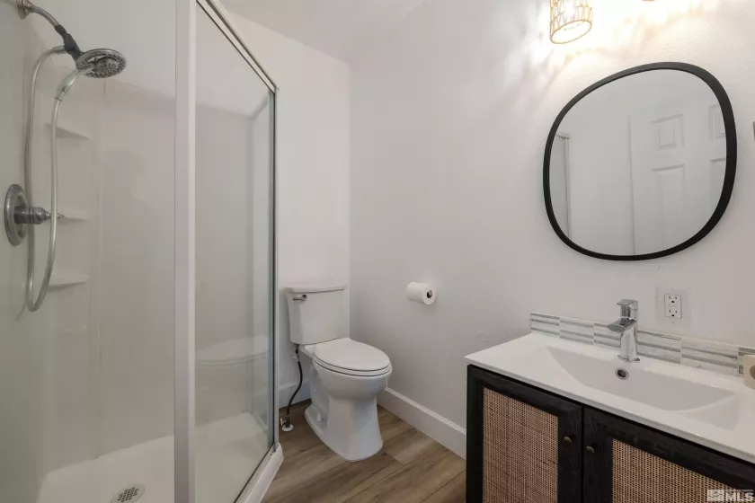 5380 Peralta, Sparks, Nevada 89436, 4 Bedrooms Bedrooms, ,3 BathroomsBathrooms,Residential,Residential,Peralta,240010819