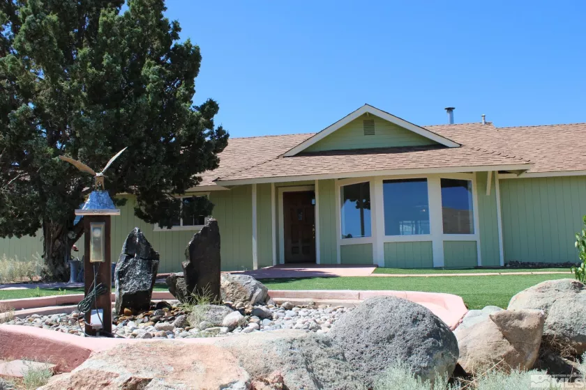 5380 Peralta, Sparks, Nevada 89436, 4 Bedrooms Bedrooms, ,3 BathroomsBathrooms,Residential,Residential,Peralta,240010819