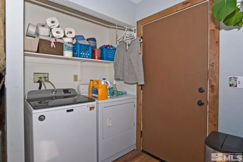 60 Lava Cap, Markleeville, California 96120, 3 Bedrooms Bedrooms, ,2 BathroomsBathrooms,Residential,Residential,Lava Cap,250003707