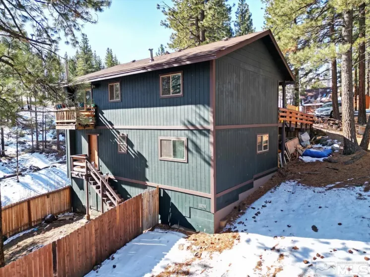 60 Lava Cap, Markleeville, California 96120, 3 Bedrooms Bedrooms, ,2 BathroomsBathrooms,Residential,Residential,Lava Cap,250003707