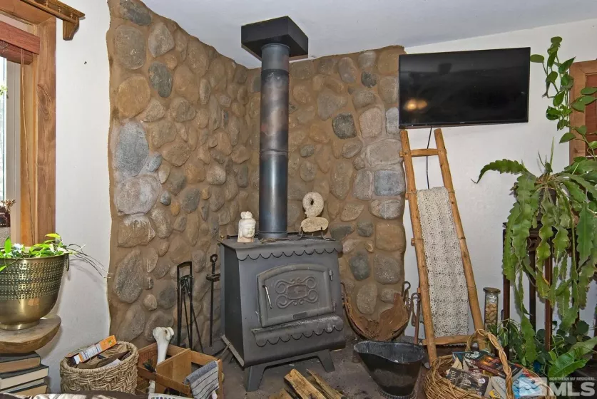 60 Lava Cap, Markleeville, California 96120, 3 Bedrooms Bedrooms, ,2 BathroomsBathrooms,Residential,Residential,Lava Cap,250003707