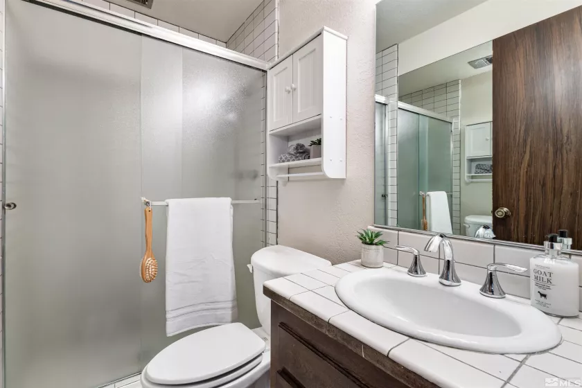 2225 Driscoll, Reno, Nevada 89509, 4 Bedrooms Bedrooms, ,3 BathroomsBathrooms,Residential,Residential,Driscoll,250005248