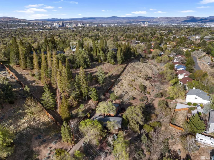 2225 Driscoll, Reno, Nevada 89509, 4 Bedrooms Bedrooms, ,3 BathroomsBathrooms,Residential,Residential,Driscoll,250005248