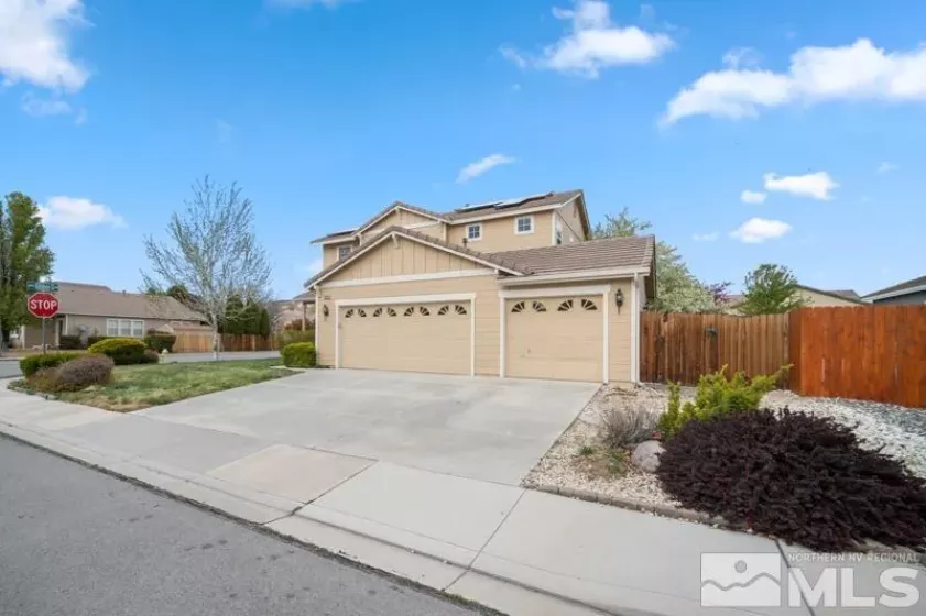 5494 Spandrell, Sparks, Nevada 89436, 4 Bedrooms Bedrooms, ,3 BathroomsBathrooms,Residential,Residential,Spandrell,250005667