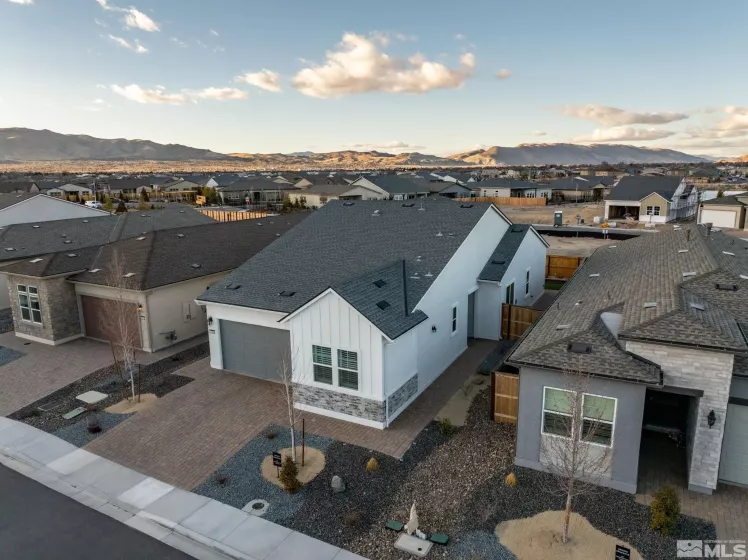 2336 Jagged Peak, Sparks, Nevada 89441, 2 Bedrooms Bedrooms, ,2 BathroomsBathrooms,Residential,Residential,Jagged Peak,250002735