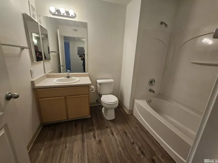 6850 Sharlands, Reno, Nevada 89523, 2 Bedrooms Bedrooms, ,2 BathroomsBathrooms,Residential,Residential,Sharlands,240015244
