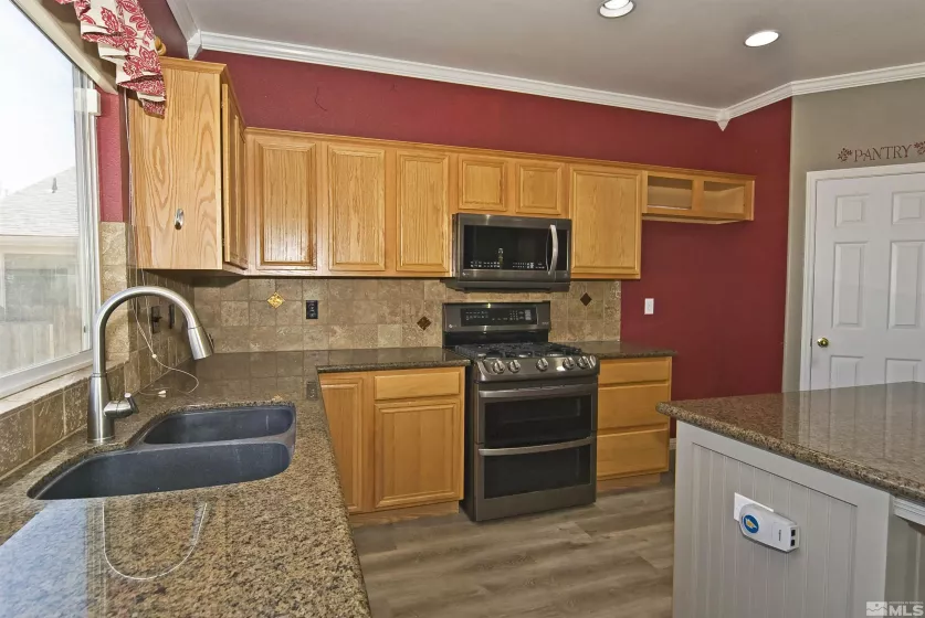 925 Sauvignon, Reno, Nevada 89506, 4 Bedrooms Bedrooms, ,3 BathroomsBathrooms,Residential,Residential,Sauvignon,250005158