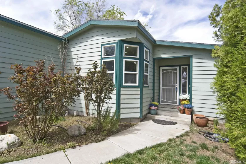 249 Bonnie Briar, Reno, Nevada 89509, 3 Bedrooms Bedrooms, ,3 BathroomsBathrooms,Residential,Residential,Bonnie Briar,250004726