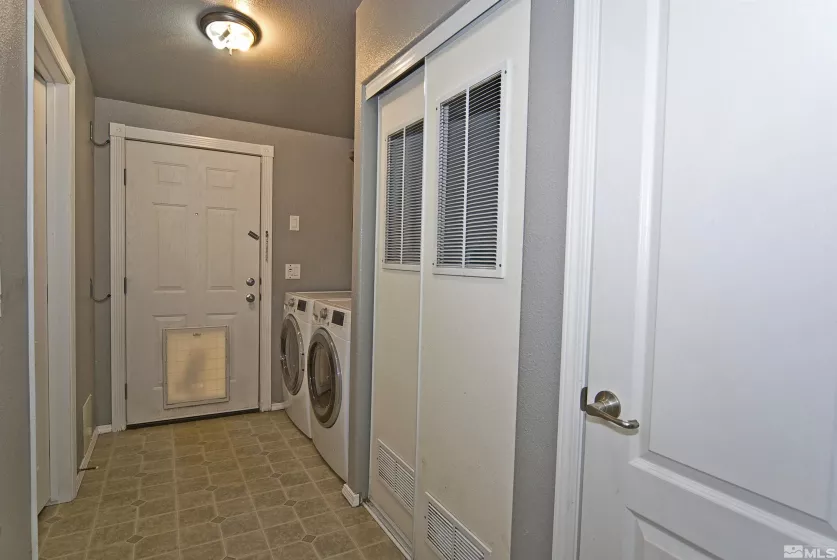 249 Bonnie Briar, Reno, Nevada 89509, 3 Bedrooms Bedrooms, ,3 BathroomsBathrooms,Residential,Residential,Bonnie Briar,250004726