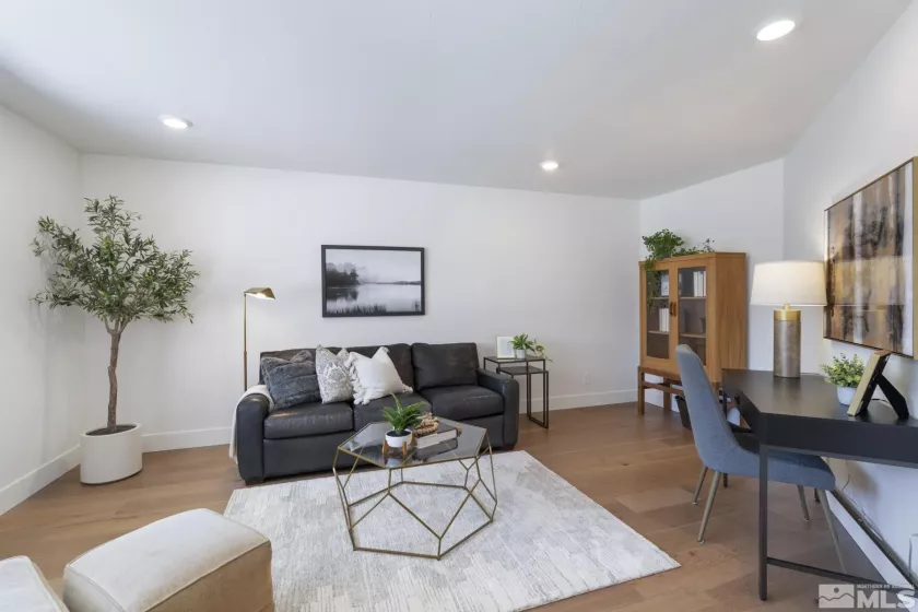 915 Maple Creek, Reno, Nevada 89511, 3 Bedrooms Bedrooms, ,4 BathroomsBathrooms,Residential,Residential,Maple Creek,240002748