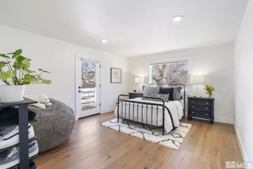 915 Maple Creek, Reno, Nevada 89511, 3 Bedrooms Bedrooms, ,4 BathroomsBathrooms,Residential,Residential,Maple Creek,240002748
