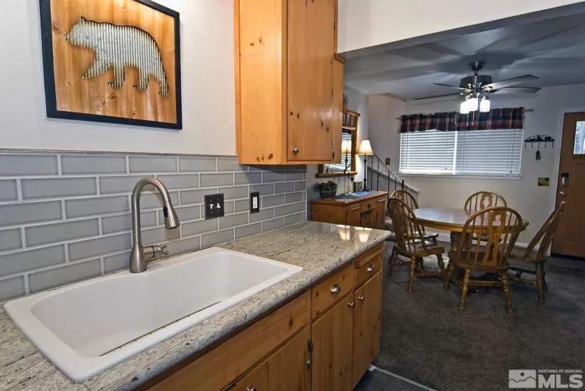 3629 Forest, South Lake Tahoe, California 96150, 3 Bedrooms Bedrooms, ,2 BathroomsBathrooms,Residential,Residential,Forest,240008984