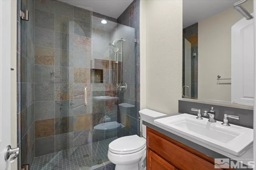 1771 Fairway Hills, Reno, Nevada 89523, 4 Bedrooms Bedrooms, ,5 BathroomsBathrooms,Residential,Residential,Fairway Hills,250003568
