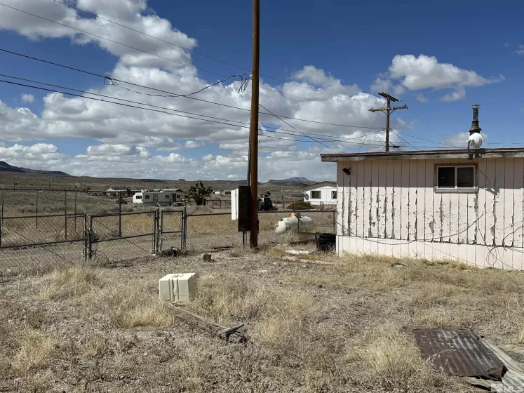 709 Main, Goldfield, Nevada 89013, 2 Bedrooms Bedrooms, ,1 BathroomBathrooms,Residential,Residential,Main,250004214