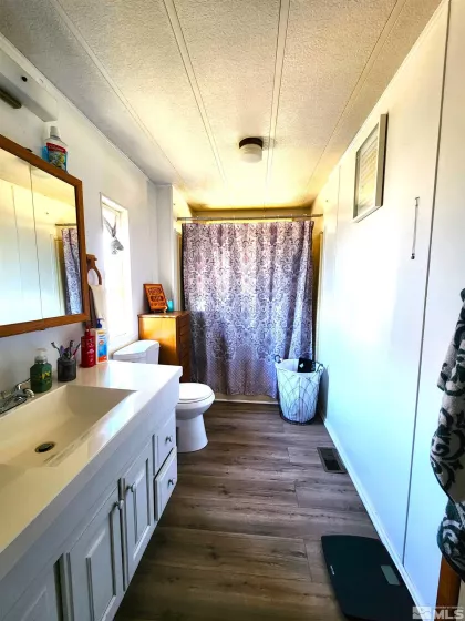 105 Bryson, Battle Mountain, Nevada 89820, 3 Bedrooms Bedrooms, ,2 BathroomsBathrooms,Residential,Residential,Bryson,240007460