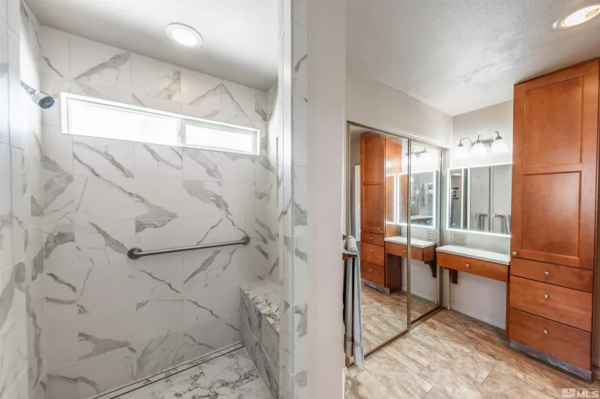 1018 Rook, Sparks, Nevada 89441, 5 Bedrooms Bedrooms, ,3 BathroomsBathrooms,Residential,Residential,Rook,250003470