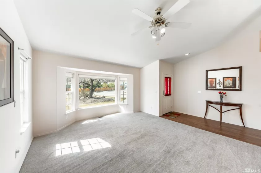 1018 Rook, Sparks, Nevada 89441, 5 Bedrooms Bedrooms, ,3 BathroomsBathrooms,Residential,Residential,Rook,250003470