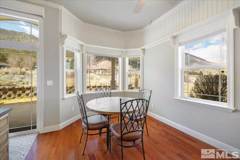 Breakfast Nook