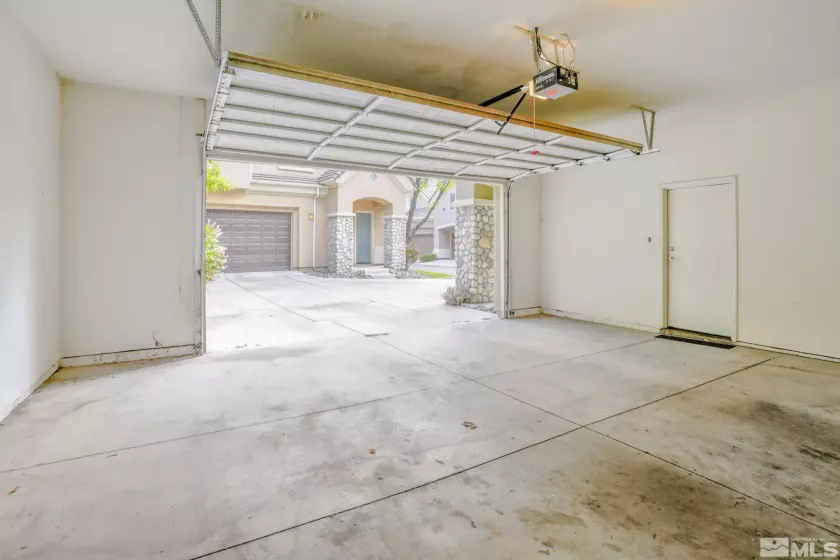 9900 Wilbur May, Reno, Nevada 89521, 2 Bedrooms Bedrooms, ,2 BathroomsBathrooms,Residential,Residential,Wilbur May,250005715