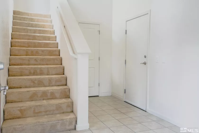 9900 Wilbur May, Reno, Nevada 89521, 2 Bedrooms Bedrooms, ,2 BathroomsBathrooms,Residential,Residential,Wilbur May,250005715