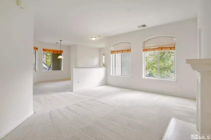 9900 Wilbur May, Reno, Nevada 89521, 2 Bedrooms Bedrooms, ,2 BathroomsBathrooms,Residential,Residential,Wilbur May,250005715